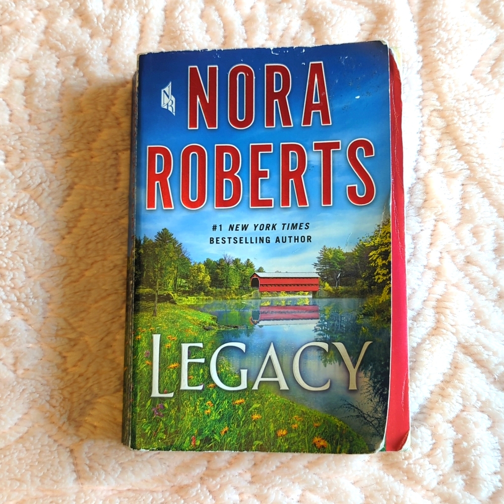 Legacy by Nora Roberts Paperback